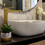 Royal - Luxury *