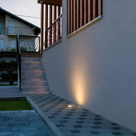 Royal - Luxury Vila *