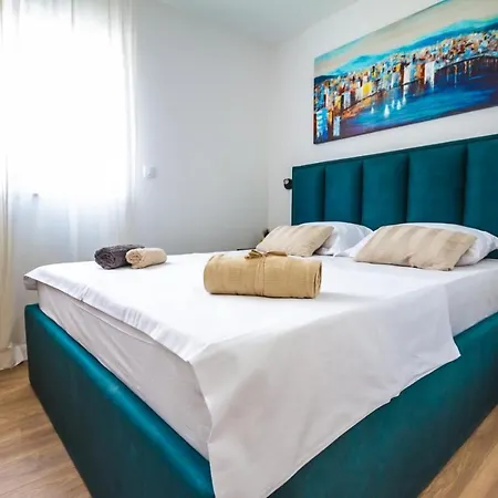 Royal - Luxury Villa Kastela