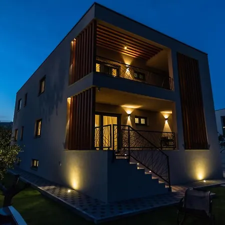 Villa Royal - Luxury Kastela