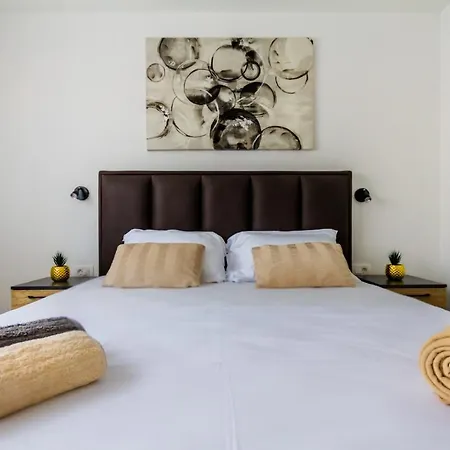 Royal - Luxury * Kastela