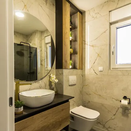 Royal - Luxury * Kastela